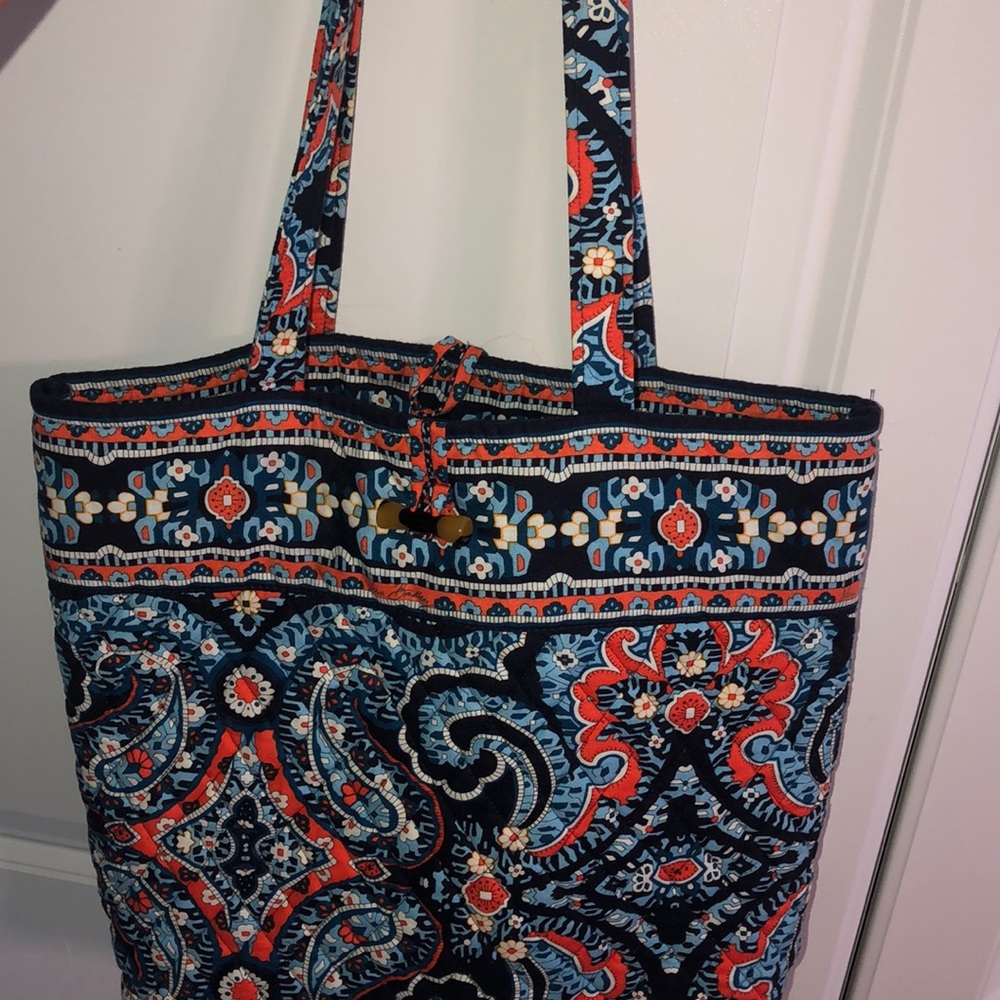 Vera Bradley tote